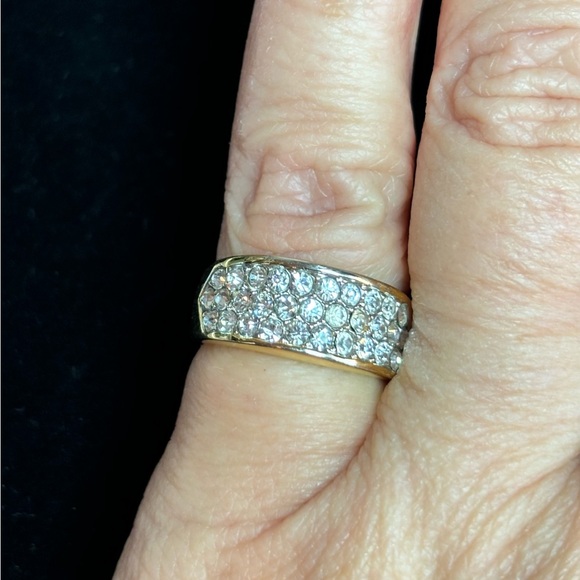 Vintage Premier Designs Gold & Cubic Zirconia Ring - Picture 5 of 6